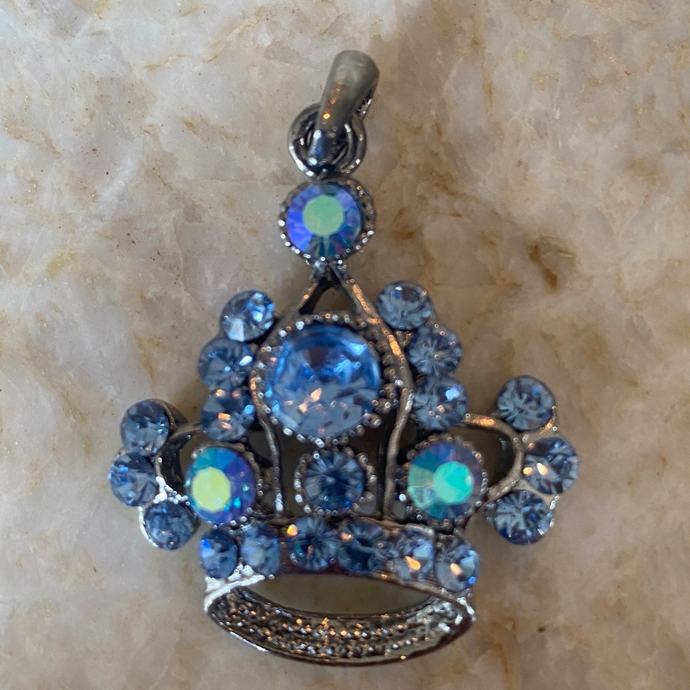 Blue Crystal Crown Pendent
